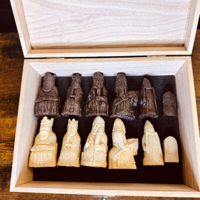 Isle of Lewis Earth and Sand Color Chess Set