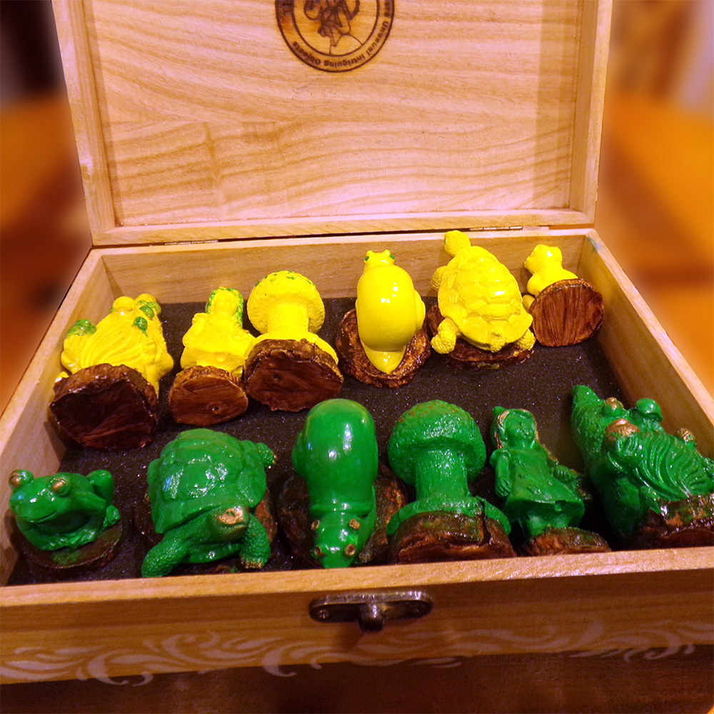 Garden Gnome Fairy Tale Green And Yellow Color Chess Set